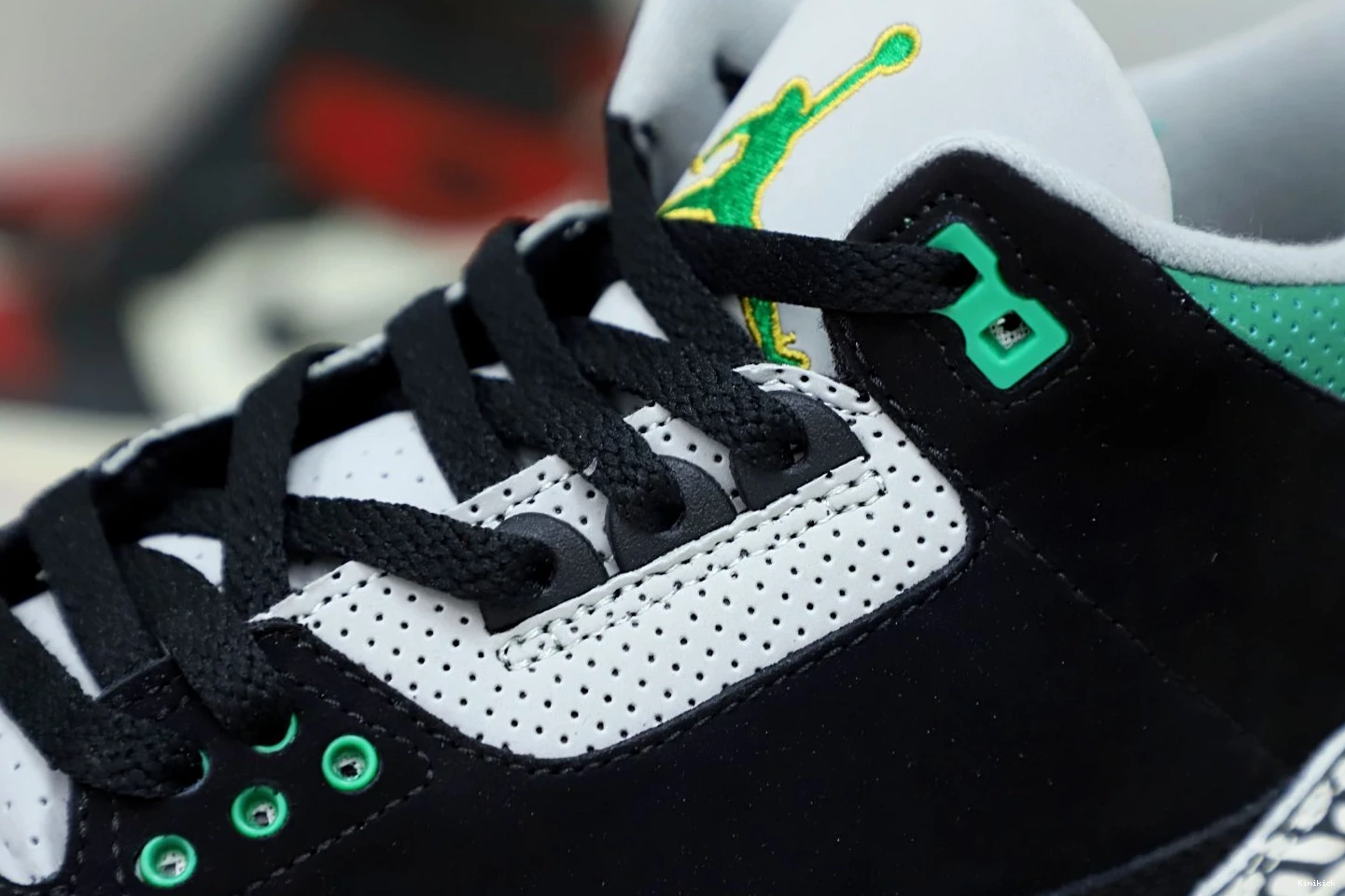 PINE HighQuality AIR 3 GREEN JORDAN Kimikick 2024 0523
